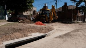 Plan integral post inundación: comenzó la limpieza y ampliación de 250 sumideros