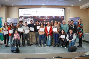Entrega de diplomas a los egresados en los cursos de empleabilidad del Puerto