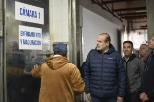 Recorrida oficial por el Frigorífico INCOB con la presencia de Federico Susbielles