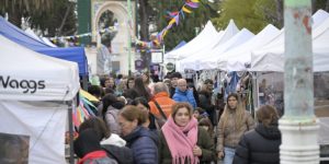 Cultura, comercio y comunidad: gran éxito de “La Noche de Villa Mitre”