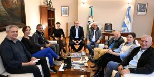 Fondo especial de $300 millones y una moratoria para el comercio local